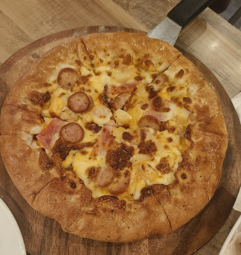Pizza Hut - Subang Jaya