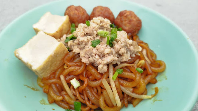 Comentarii opinii despre Lobak Cafe