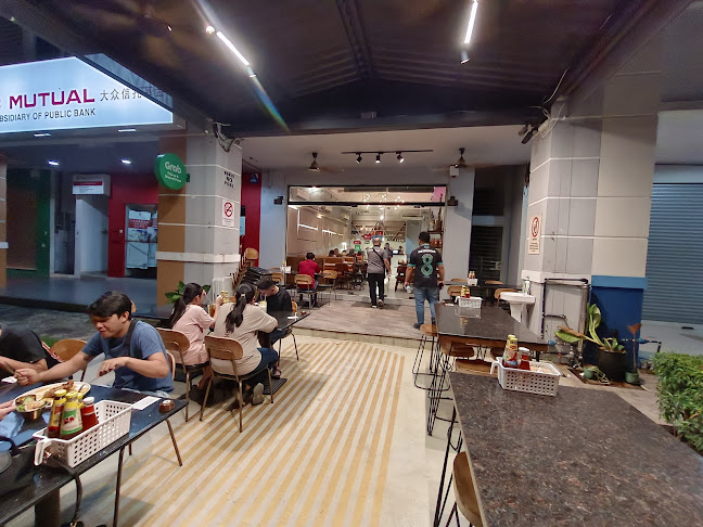 Unique Eatery Cafe - Gastronomi dan perhotelan