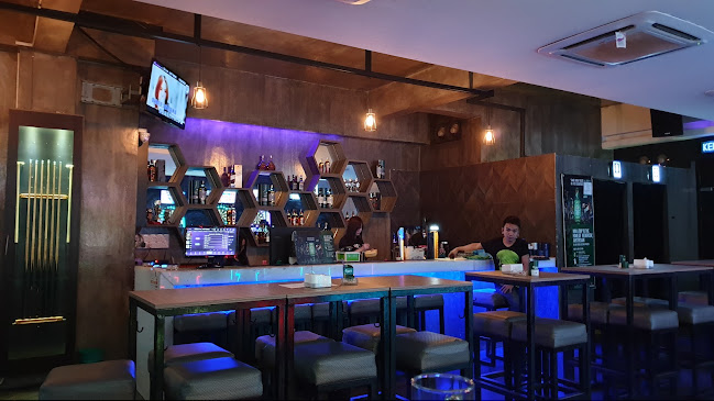 Opinii despre DX Bistro în Sandakan - Gastronomi dan perhotelan