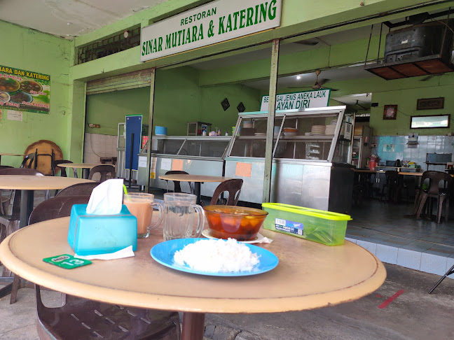 Restoran Sinar Mutiara Dan Katering. - Gastronomi dan perhotelan