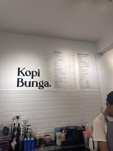 Kopi Bunga - Gastronomi dan perhotelan