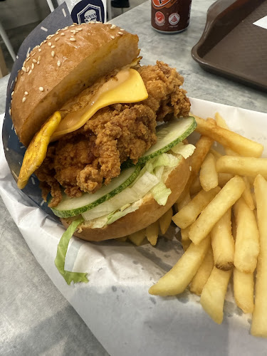 Opinii despre Burger Bandit Eco Botanic în Iskandar Puteri - Gastronomi dan perhotelan