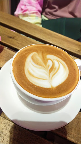 Opinii despre BeansWork_SuperheroCafe în Kuala Terengganu - Gastronomi dan perhotelan