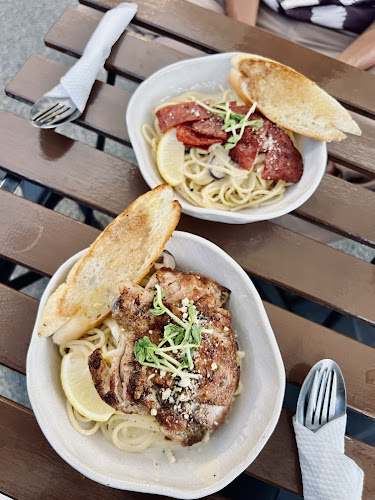 Redup Caife - Gastronomi dan perhotelan