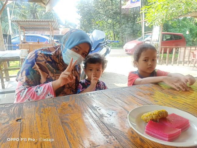Warung Mi Kari Mak Siti