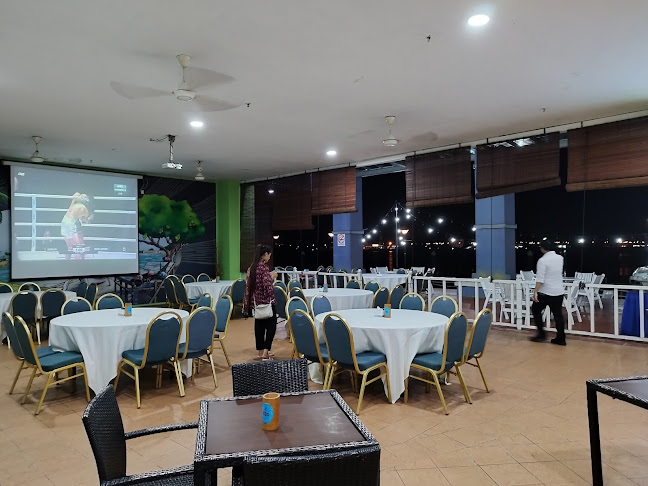 Bytes Cafe Duyong Marina & Resort - Kuala Terengganu