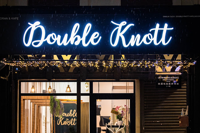 Double Knott Cafe