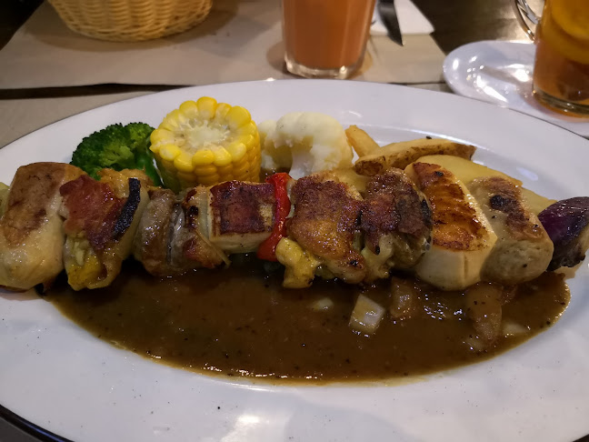 Jalan Beserah, Kampung Alor Akar, 25300 Kuantan, Pahang