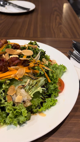 Howdy Grillhouse - Kuching