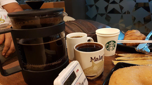 Opinii despre Starbucks în Kuala Lumpur - Gastronomi dan perhotelan
