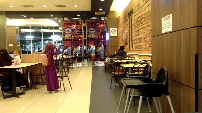 KFC AEON Mall Seri Manjung