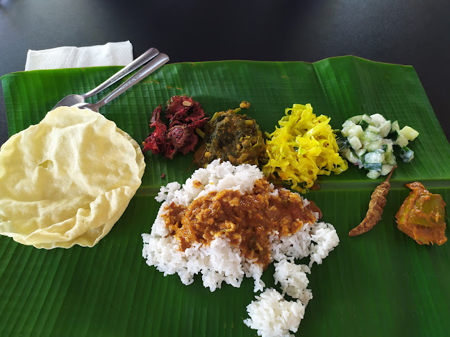 Opinii despre Kari Kepala Ikan Mutiara Damansara în Petaling Jaya - Gastronomi dan perhotelan