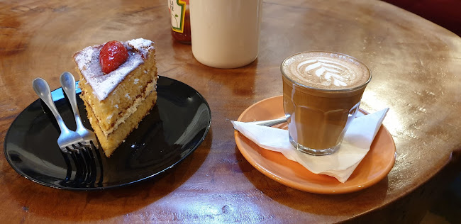 Opinii despre Cafe 123 Gasing în Petaling Jaya - Gastronomi dan perhotelan