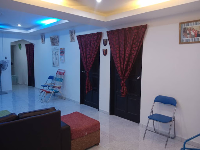 Opinii despre Mee Kari Cafe în Malim Nawar - Gastronomi dan perhotelan