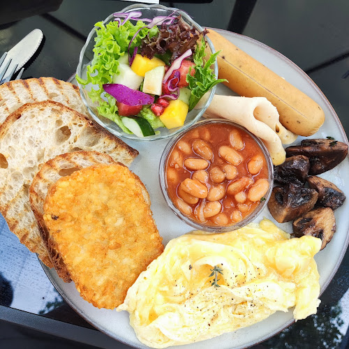 Ban Kheng Cafe - Gastronomi dan perhotelan