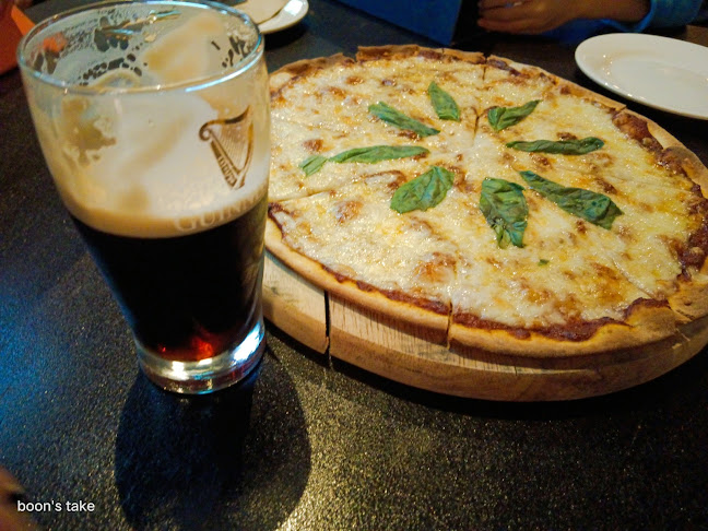 Opinii despre Bottle and Boar (by Jarrod & Rawlins) în Subang Jaya - Gastronomi dan perhotelan