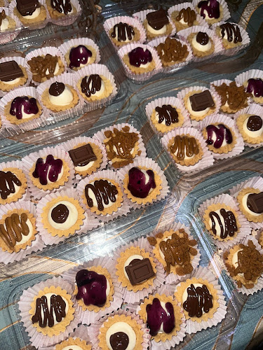 Opinii despre Soulsweet Cake & Mini Cafe în Kuala Berang - Gastronomi dan perhotelan