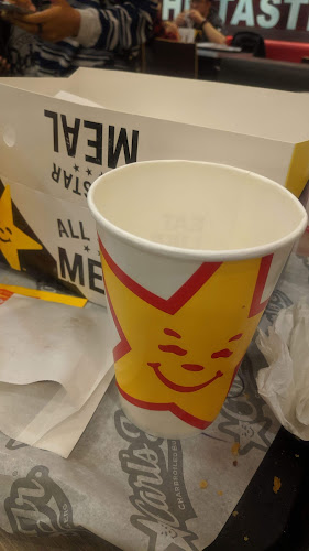 Carl's Jr. - Gastronomi dan perhotelan