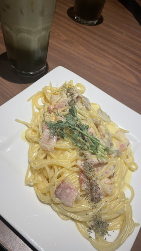 Howdy Grillhouse - Kuching