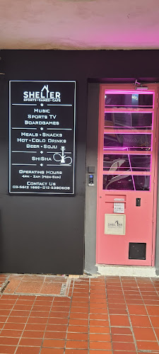 Comentarii opinii despre Shelter Sports & Games Cafe