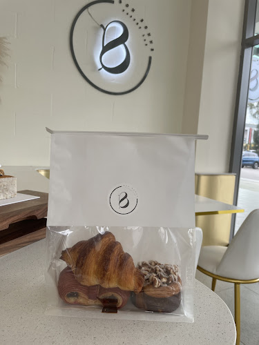 Comentarii opinii despre Bon Bonne Pastry Lab