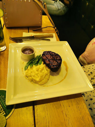 Comentarii opinii despre Pampas Steakhouse at Old Malaya