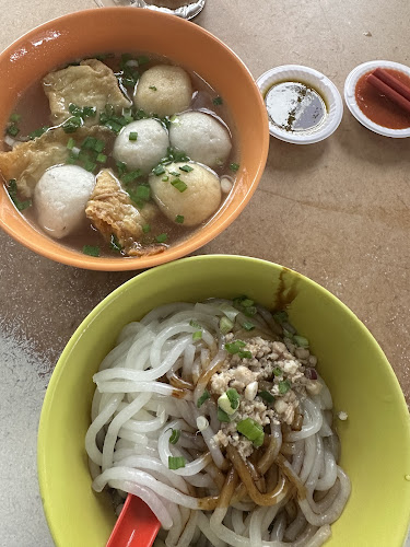 Opinii despre Restoran Lee Koon（利群鱼丸粉） în Seremban - Gastronomi dan perhotelan