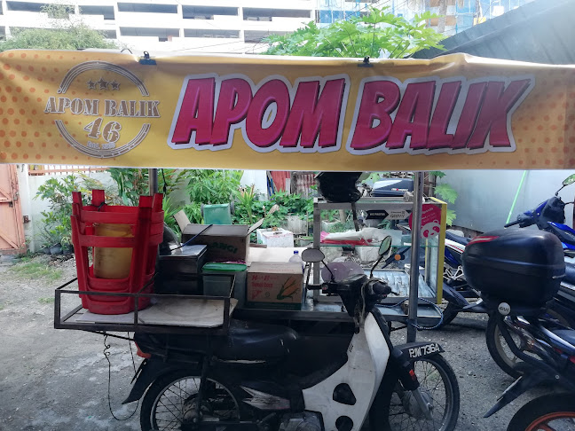 Nasi & Apom Cik Apiz