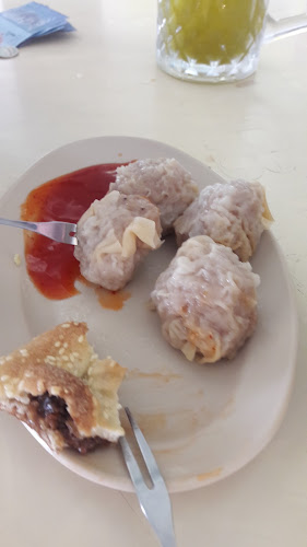 Opinii despre Pusat Makanan Dan Rekreasi Padang Song Kheng Hai în Kuching - Gastronomi dan perhotelan