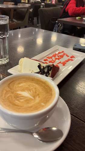 Secret Recipe Aeon Station 18 - Gastronomi dan perhotelan