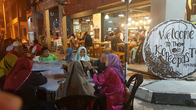 Kopee Paste Cafe - Seri Manjung
