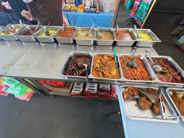 Opinii despre Kedai Makan Iela în Sungai Siput - Gastronomi dan perhotelan