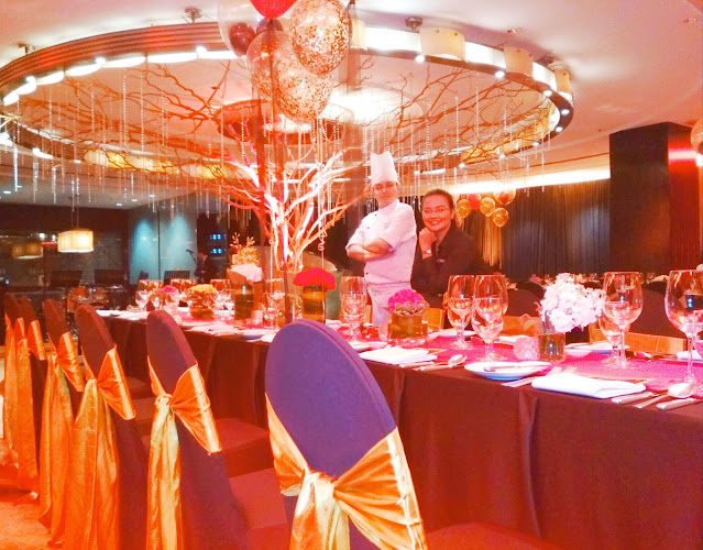 Arthur's Bar & Grill - Gastronomi dan perhotelan