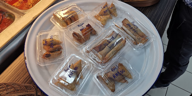 18, Ruang Legar, Taman Ridgeview, 88200 Kota Kinabalu, Sabah