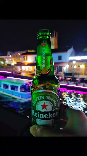 Opinii despre 90 Riverside Cafe în Melaka - Gastronomi dan perhotelan