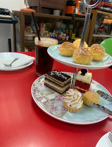 Comentarii opinii despre Billy The Cakes