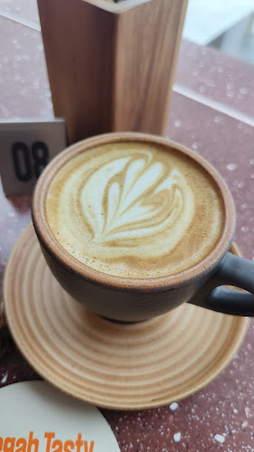 28, Jalan SS 24/13, Taman Megah, 47301 Petaling Jaya, Selangor