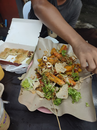 Cafe Jeliro Sengoti - Gastronomi dan perhotelan