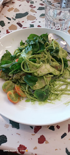 Jomo Eatery Kuala Nerus - Kuala Terengganu