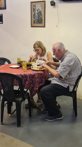 Warong Asam Pedas & Salai PRamli - Gastronomi dan perhotelan