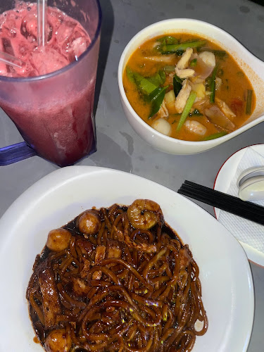 MJ Café & Restaurant - Gastronomi dan perhotelan