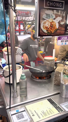 CHONG Charcoal Seafood Char Kuey Teow 炭烧海鲜炒粿条 - Gastronomi dan perhotelan