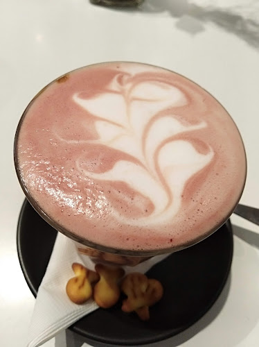 Opinii despre Tiny Elephant - Soft Serve & Coffee în Kota Bharu - Gastronomi dan perhotelan