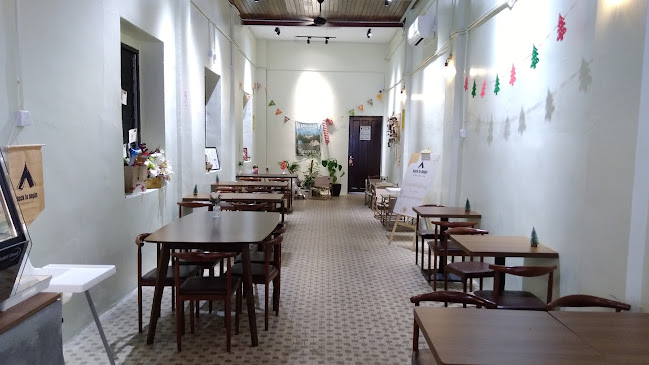 Comentarii opinii despre Back to Begin