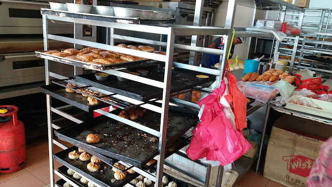 Comentarii opinii despre Yi Poh