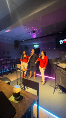 Comentarii opinii despre 18Street Bar