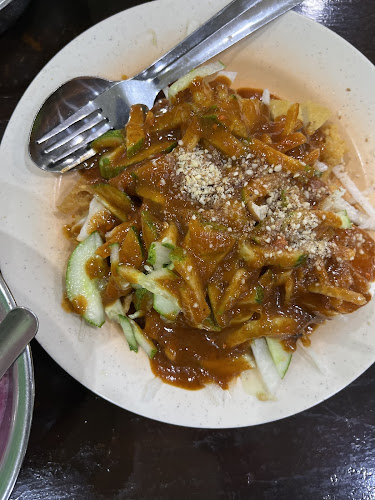 Opinii despre ROJAK N CENDOL PADANG IPOH în Ipoh - Gastronomi dan perhotelan