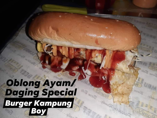 Burger Kampong Boy, Melaka - Melaka