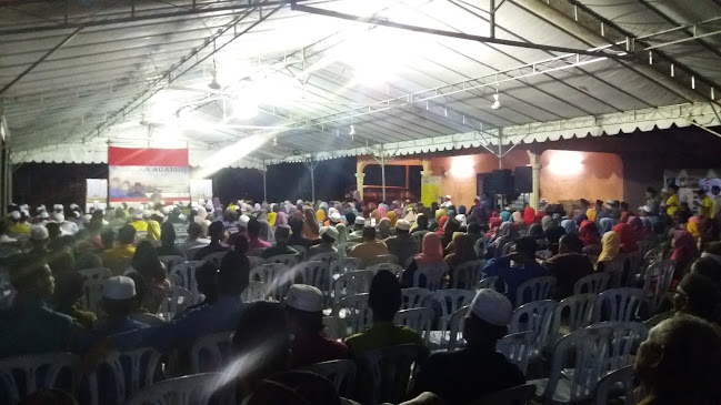 Comentarii opinii despre Kedai Makan Rashid Bagan Datuk, Perak.